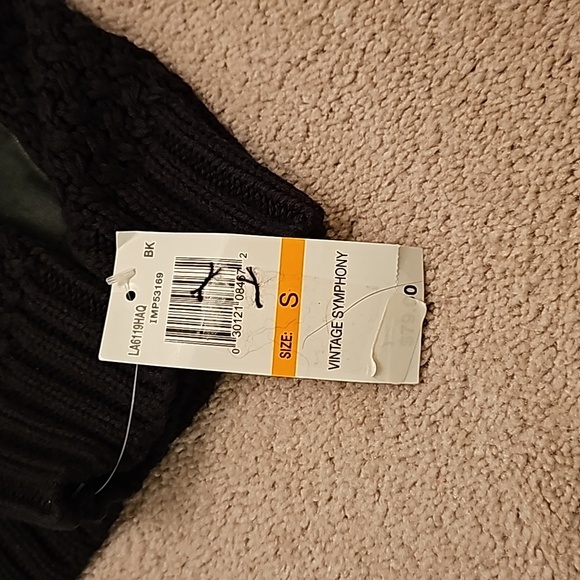 COPY - BRAND NEW, WITH TAGS, FAUX LEATHER/KNIT BLACK SWEATHER - Picture 5 of 5